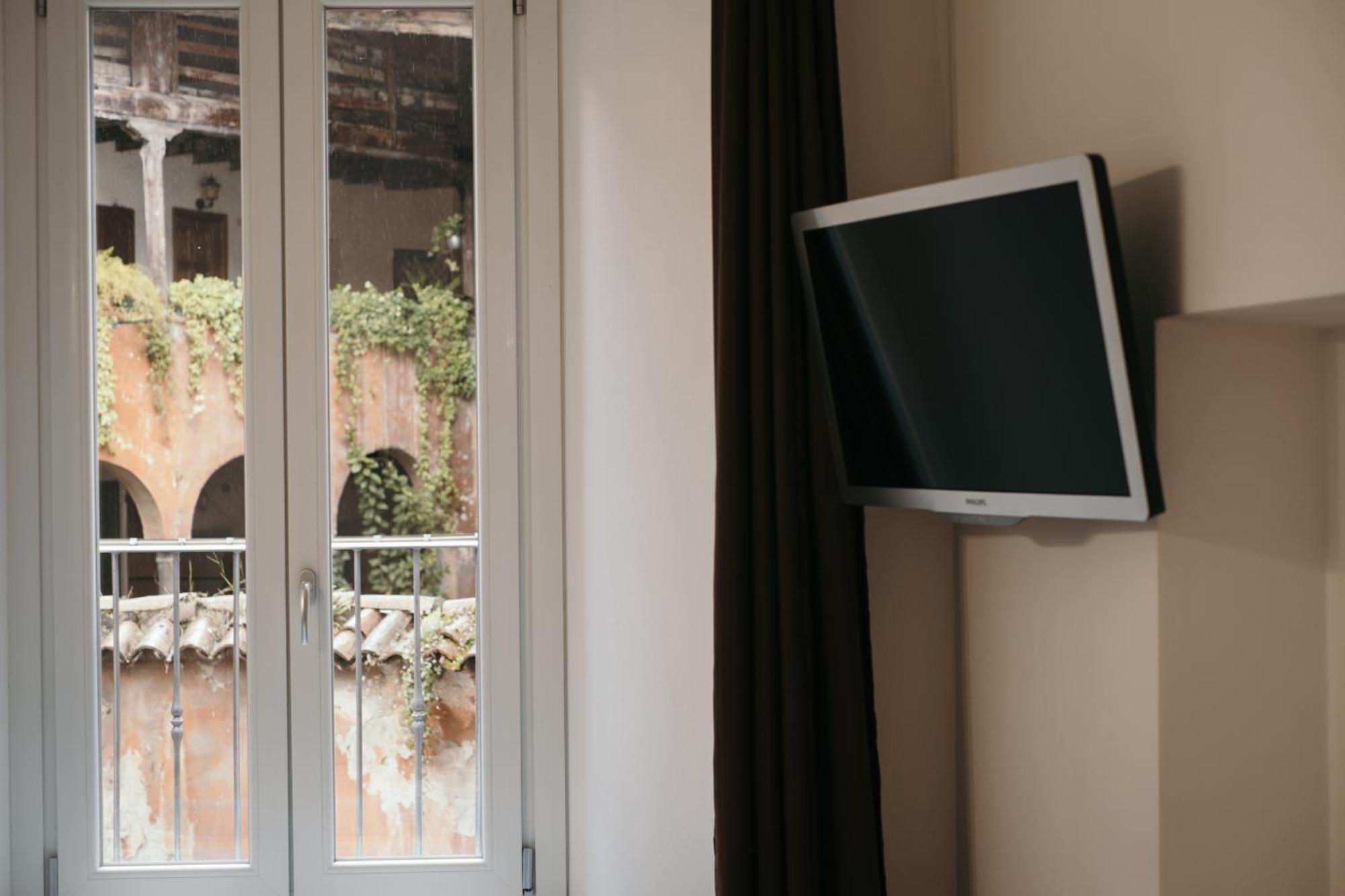 Charme Nel Borgo Di Bienno Di Design, Natura & Relax ภายนอก รูปภาพ
