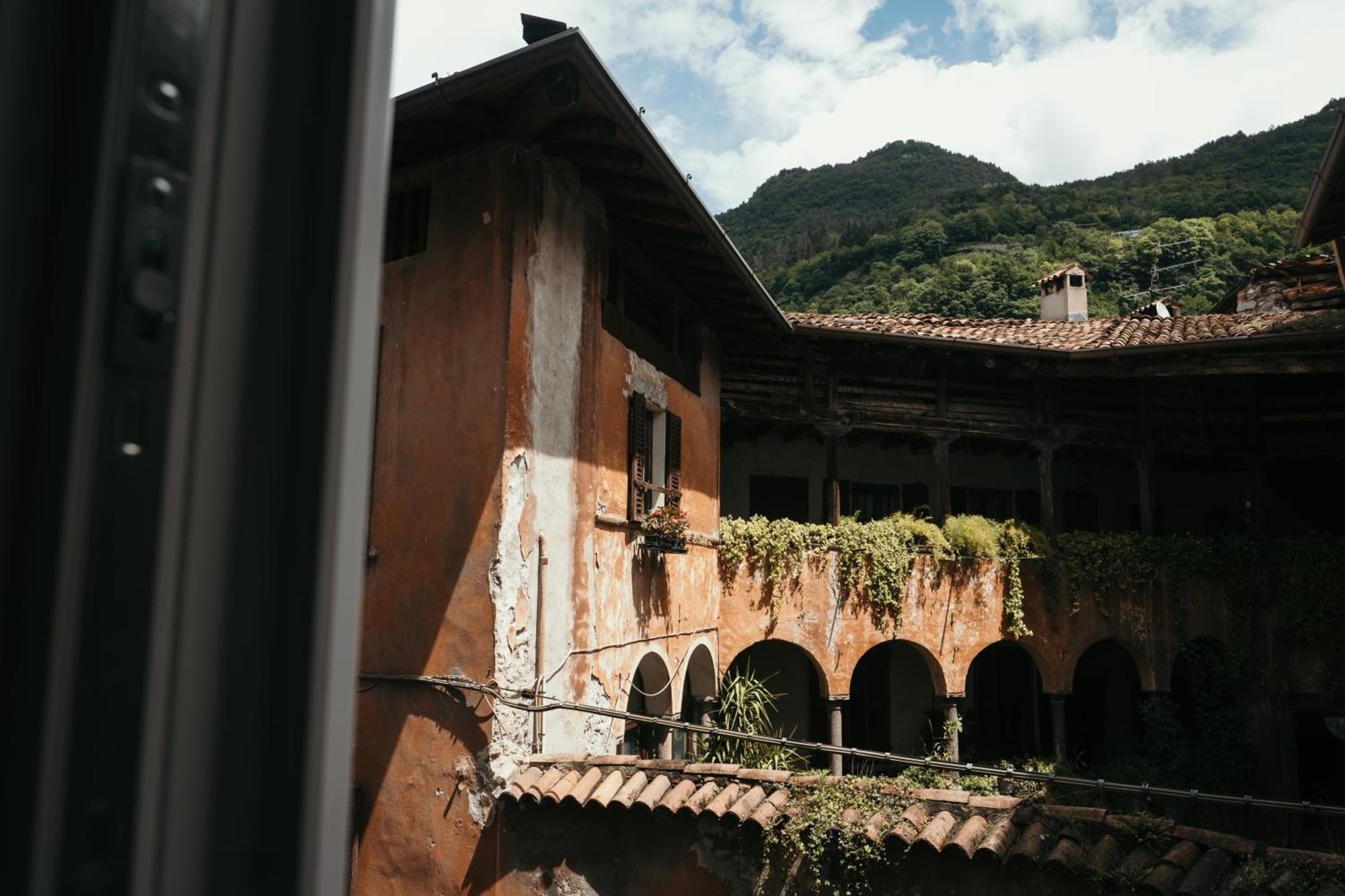 Charme Nel Borgo Di Bienno Di Design, Natura & Relax ภายนอก รูปภาพ